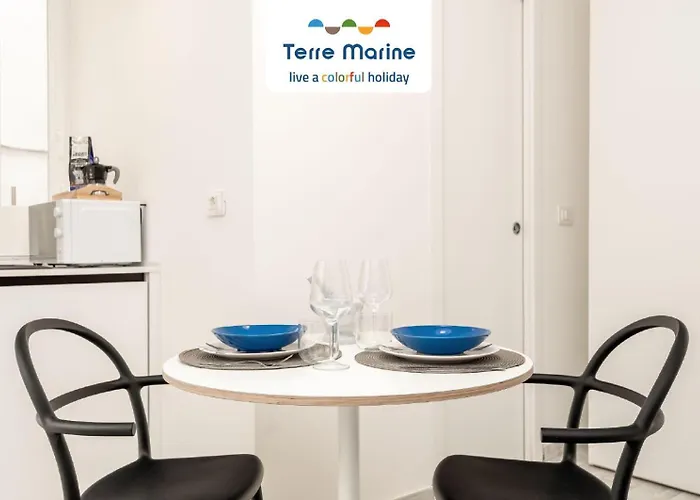 35 Via Torino, Terre Marine