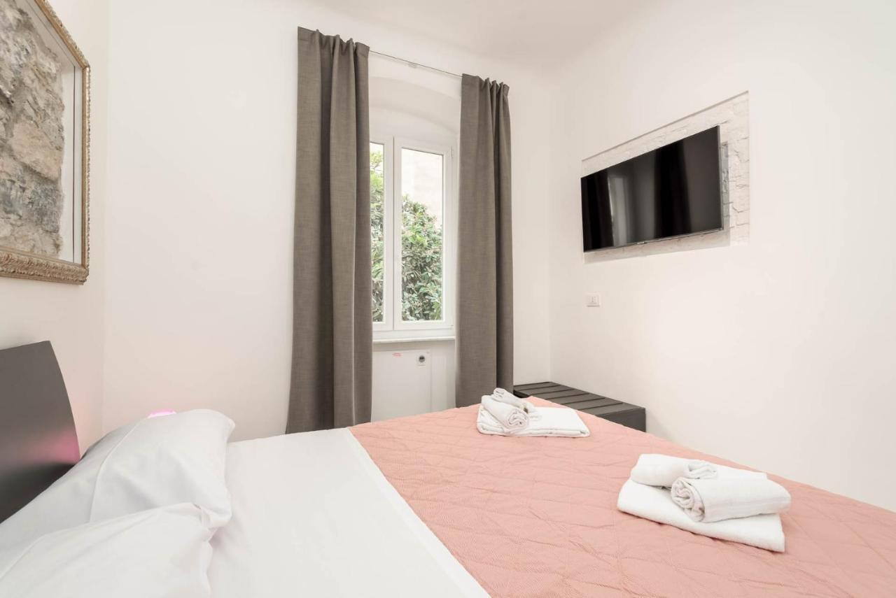 35 Via Torino, Terre Marine Apartment *