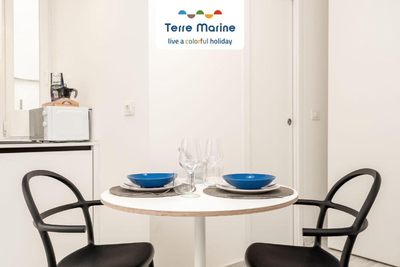 35 Via Torino, Terre Marine Apartment